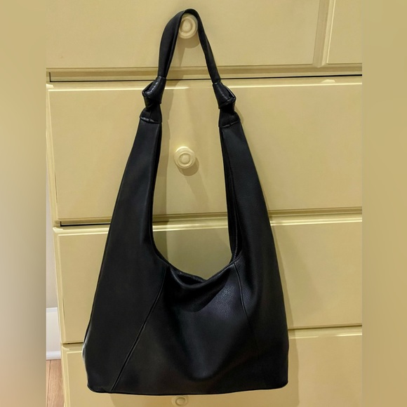 Lucky Brand - Picture 2 of 8